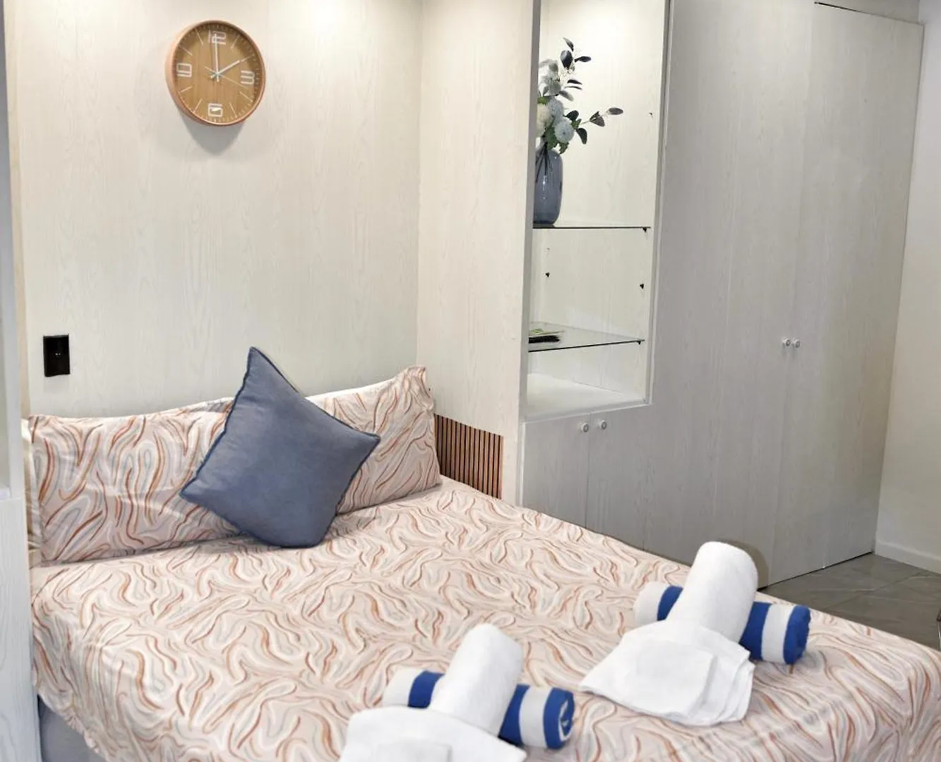 Entire Holiday Apartment Westcourt