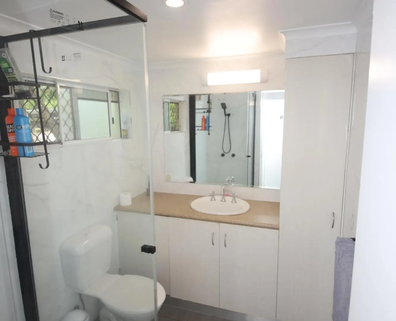 Entire Holiday Apartment Westcourt 0*,  Australia